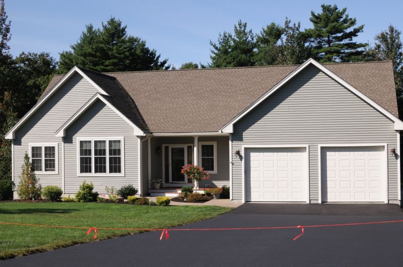 Hot Tar Driveway Sealing in Tampa, FL